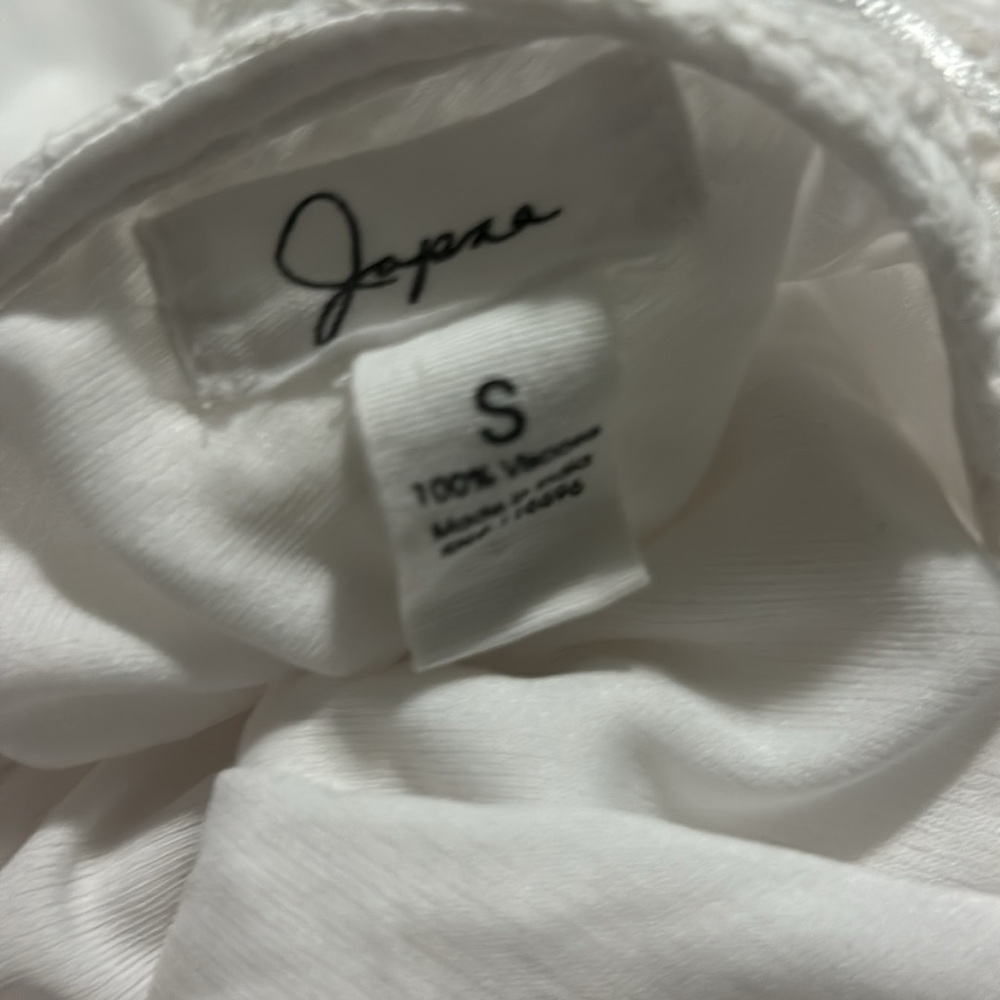 Japer white romper/dress size small - Picture 6 of 9